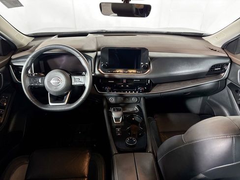 Used 2022 Nissan Rogue Platinum w/ Head-Up Display Package AWD/4WD image 12