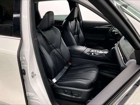 Used 2023 INFINITI QX60 Luxe AWD/4WD image 8