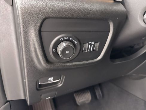 New 2025 Jeep Grand Cherokee L Limited w/ Luxury Tech Group II AWD/4WD image 20