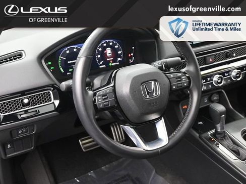 Used 2025 Honda Civic Sport image 27