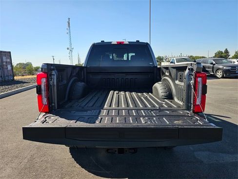 New 2026 Ford F250 Platinum w/ Tremor Off-Road Package image 29