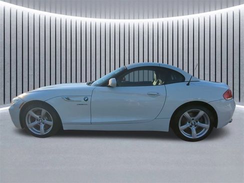 Used 2016 BMW Z4 sDrive28i image 8