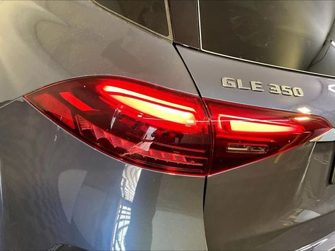 New 2026 Mercedes-Benz GLE 350 4MATIC image 5