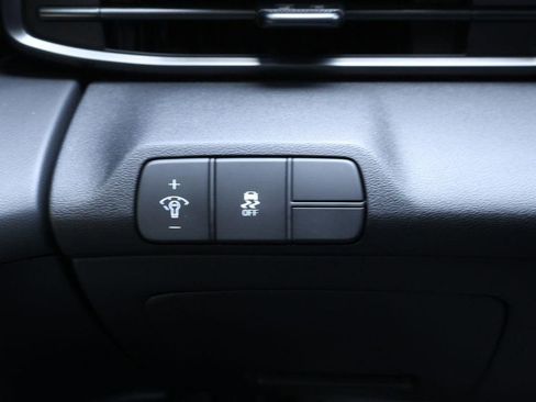 New 2026 Hyundai Elantra Sport image 31