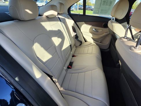 Used 2019 Mercedes-Benz C 300 4MATIC Sedan image 20