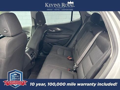Used 2022 GMC Terrain SLE w/ Driver Convenience Package AWD/4WD image 8