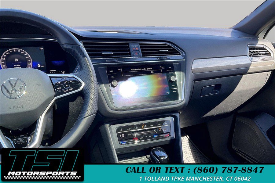 Used 2022 Volkswagen Tiguan SE R-Line AWD/4WD image 6