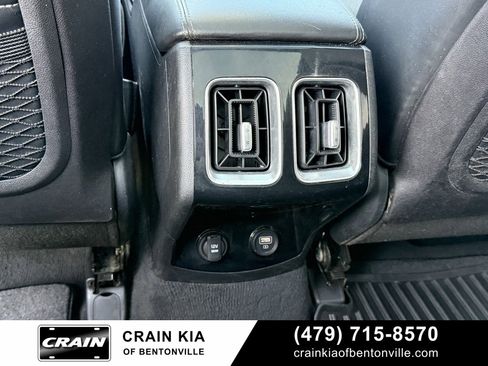 Used 2021 Kia Sorento SX image 28