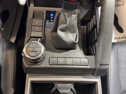 Used 2026 Toyota 4Runner 4WD image 33