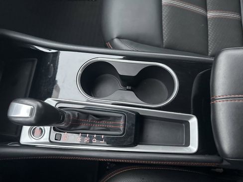 Used 2025 Nissan Altima 2.5 SR image 19