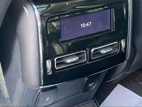 Used 2025 Lincoln Aviator Reserve w/ Equipment Group 201A AWD/4WD image 13