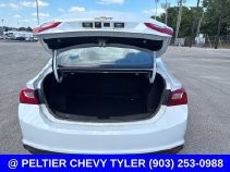 Used 2018 Chevrolet Malibu LT FWD image 7
