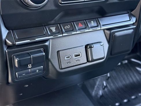 Used 2023 Chevrolet Silverado 2500 W/T w/ WT Fleet Convenience Package image 18