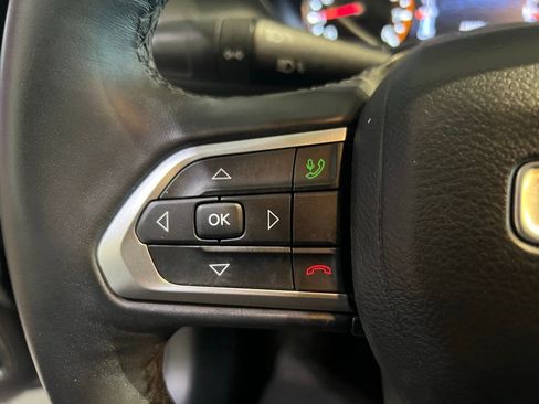 Used 2022 Jeep Compass Altitude w/ Sun and Sound Group image 19