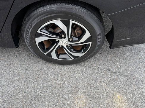 Used 2017 Honda Accord LX image 35