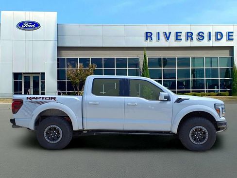 Used 2025 Ford F150 Raptor AWD/4WD image 8