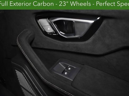 Used 2023 Lamborghini Urus Performante image 47