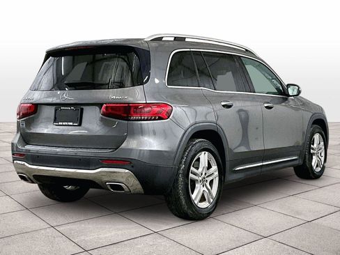 Used 2022 Mercedes-Benz GLB 250 4MATIC image 11
