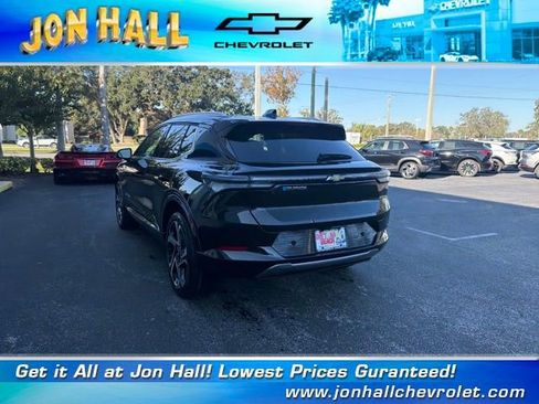 New 2026 Chevrolet Equinox EV LT image 7