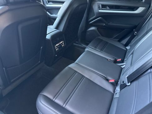 New 2026 Porsche Cayenne S AWD/4WD image 15