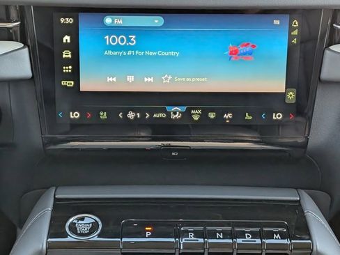 New 2025 Lincoln Navigator Reserve image 18