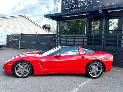 Used 2008 Chevrolet Corvette Coupe w/ Preferred Equipment Group RWD image 3