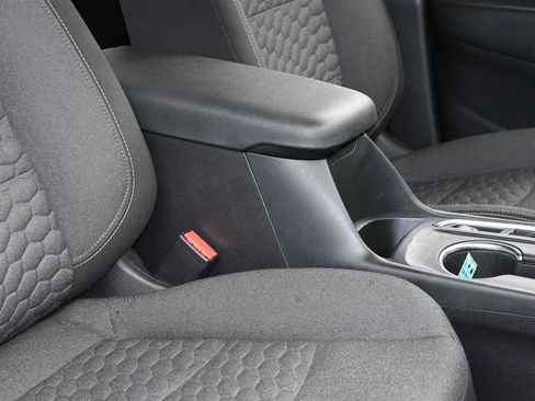 Used 2021 Chevrolet Equinox LT image 41