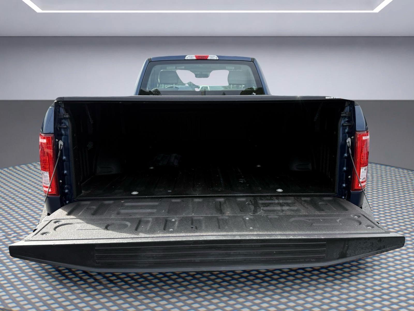 Used 2017 Ford F150 XL w/ Equipment Group 101A Mid AWD/4WD image 10