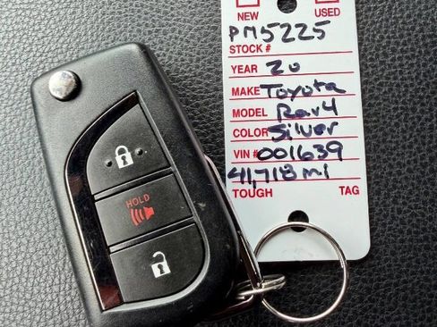Used 2020 Toyota RAV4 LE AWD/4WD image 86