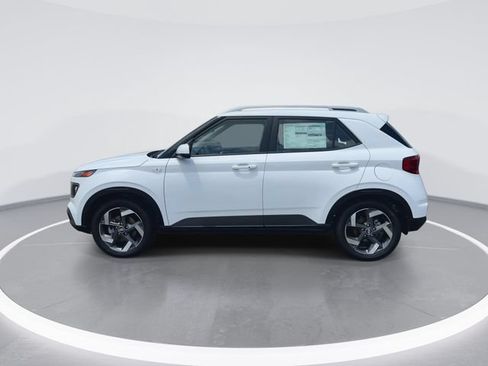 New 2026 Hyundai Venue SEL FWD image 5