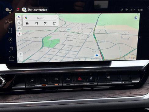 New 2025 GMC Sierra 1500 SLT w/ SLT Premium Plus Package image 18