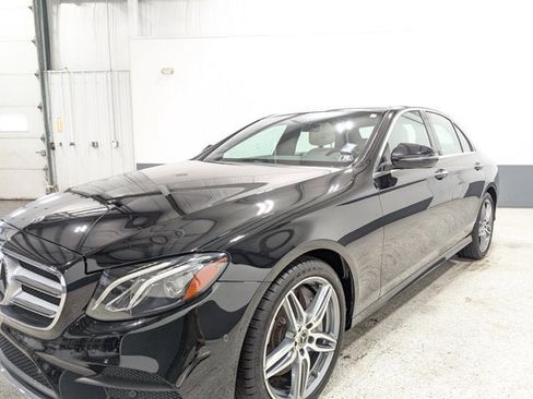 Used 2018 Mercedes-Benz E 400 4MATIC Sedan image 7