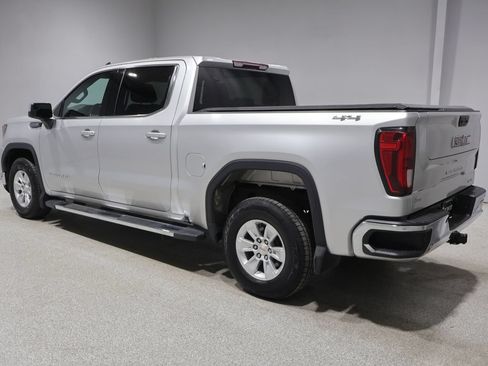Used 2022 GMC Sierra 1500 SLE w/ LPO, GMC Protection Package AWD/4WD image 5