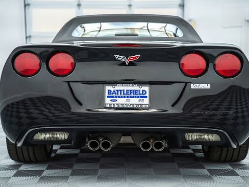 Used 2006 Chevrolet Corvette Convertible w/ Preferred Equipment Group image 6