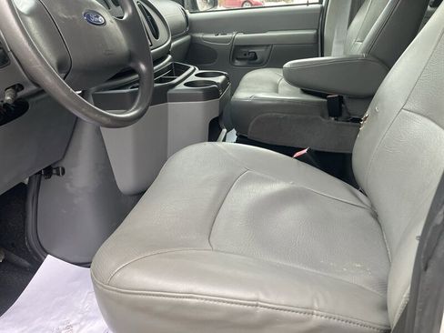 Used 2008 Ford E-350 and Econoline 350 Super Duty image 9