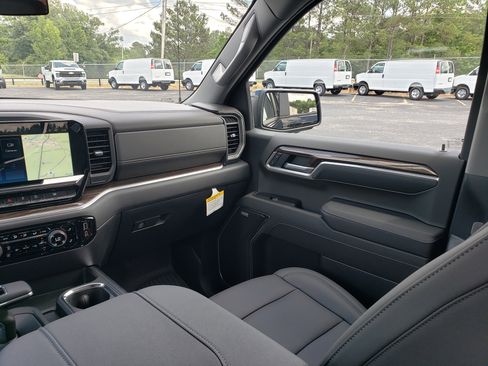 New 2026 Chevrolet Silverado 1500 RST w/ RST All Star Premium Package AWD/4WD image 36