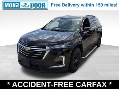 Used 2022 Chevrolet Traverse LT