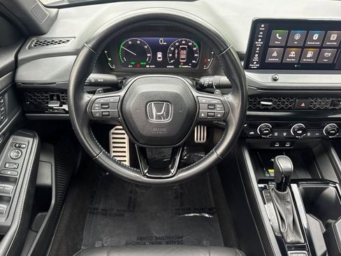 Certified 2025 Honda Accord Sport image 11