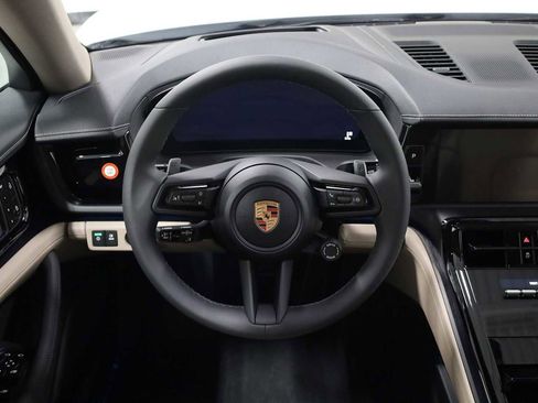 New 2025 Porsche Panamera 4 image 26