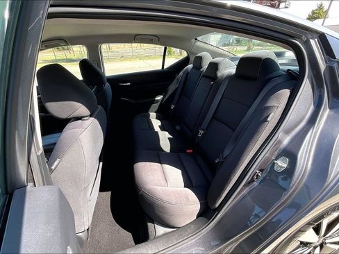 Used 2021 Nissan Altima 2.5 SV FWD image 25