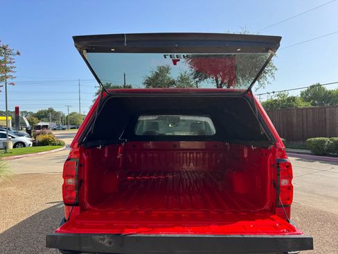 Used 2017 Chevrolet Silverado 1500 W/T AWD/4WD image 27