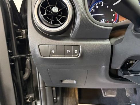 Used 2022 Hyundai Kona SEL AWD/4WD image 21