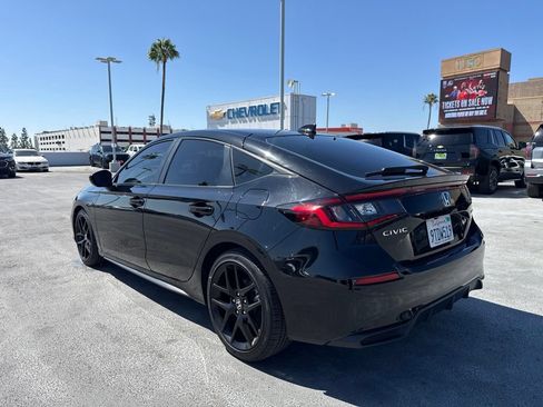 Used 2025 Honda Civic Sport image 7