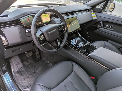 New 2026 Land Rover Range Rover Sport Dynamic SE image 14