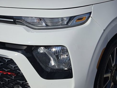 Used 2020 Kia Soul GT-Line FWD image 10