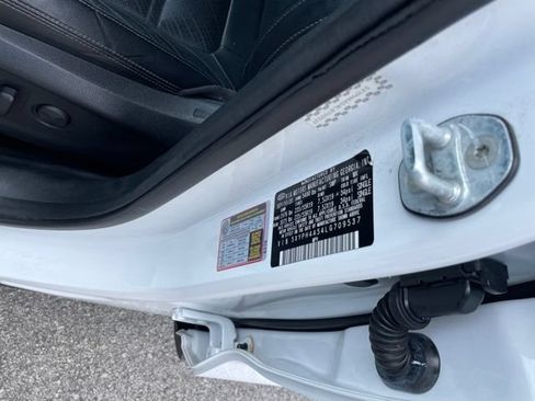 Used 2020 Kia Sorento EX FWD image 20