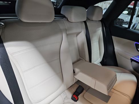 New 2026 Mercedes-Benz GLC 300 image 12