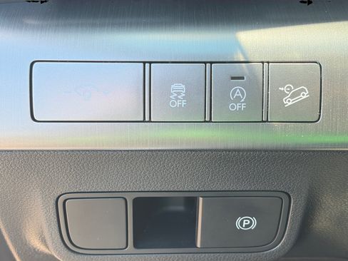 Used 2024 Hyundai Kona SE AWD/4WD image 26