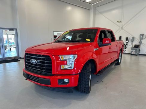 Used 2017 Ford F150 XLT w/ Equipment Group 302A Luxury AWD/4WD image 15