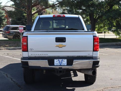 Used 2016 Chevrolet Silverado 2500 LT w/ LT Plus Package AWD/4WD image 6